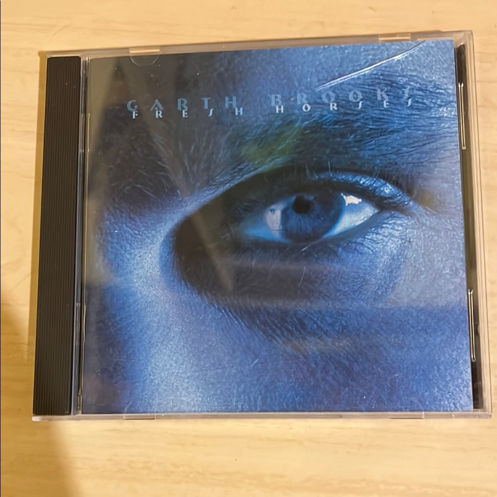 5/$30 Garth Brooks Fresh Horses CD